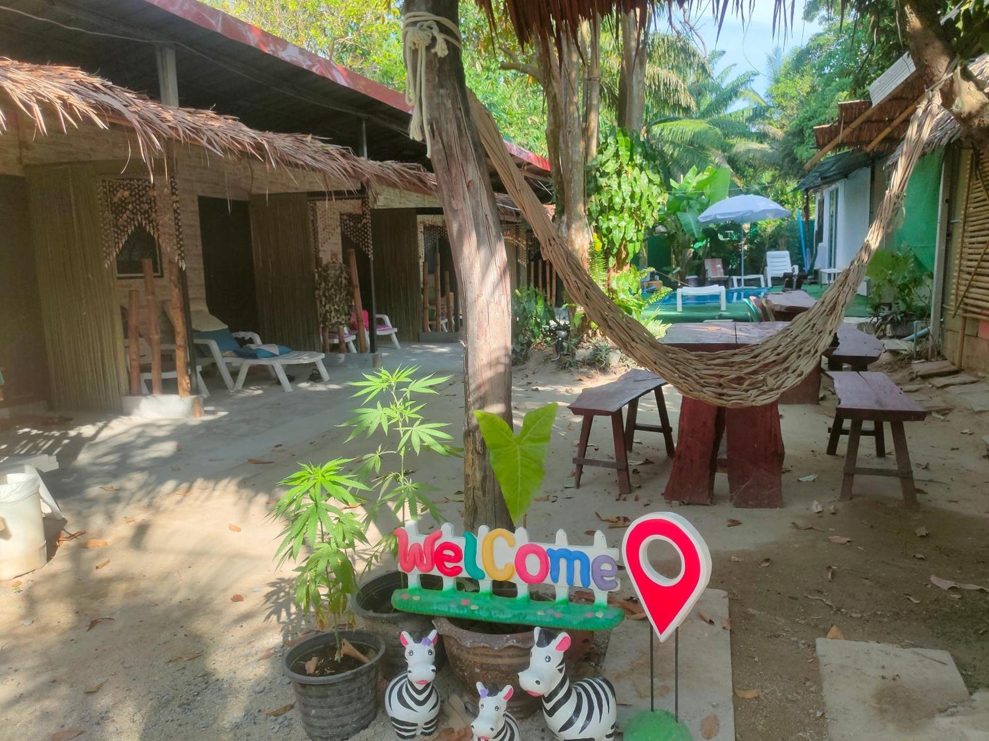Row House Long Beach Krabi By Eksteriør billede